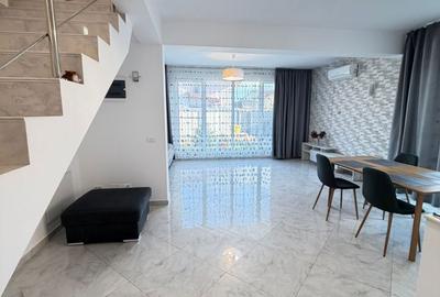 Casă cu 4 camere cu Teren 300 Mp în Central