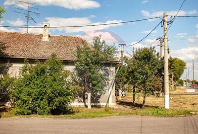 Casa solida cu 4 camere, demisol si garaj - Pecica - 29
