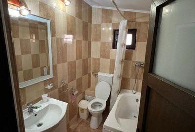 Casă cu 7 camere cu Teren 300 Mp în Găneasa - 11