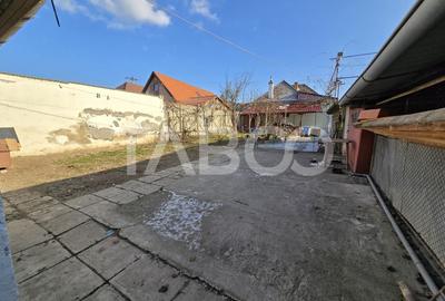 Casa individuala de vanzare 4 camere si curte 1310 mp Gusterita - 18