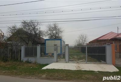 Teren de 2100 mp, în Domnești - 1
