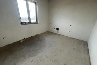Casă cu Teren 250 Mp în Central - 5