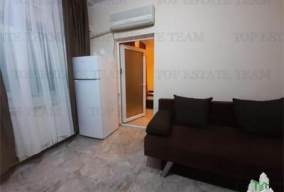 Casă individuală cu 9 camere cu Canalizare în Palazu Mare - 14