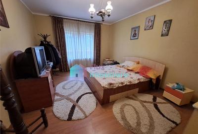 Casă cu 11 camere cu Teren 1200 Mp în Ițcani - 15