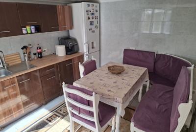 Casă cu 5 camere în Borlovenii Noi - 7