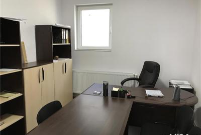 Spațiu comercial, de 90 mp, în Central - 1