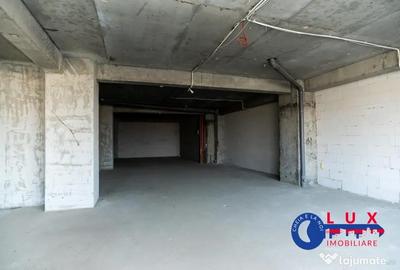 Spațiu comercial, de 125 mp, în E3 - 7