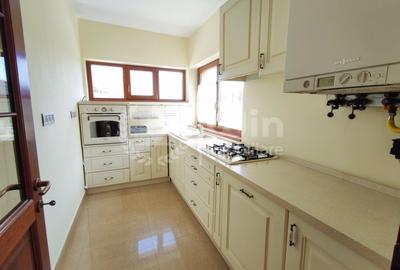 Casa individuala | 175mp | 3 Locuri de Parcare | Teren 400mp | Europa - 6