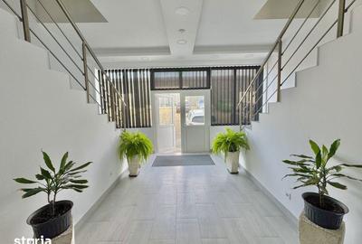 Spațiu comercial, de 476 mp, în Central - 11