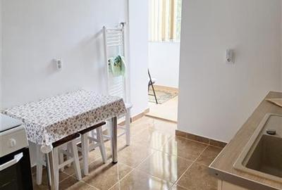 Apartament 2 camere, zona Astra - 3