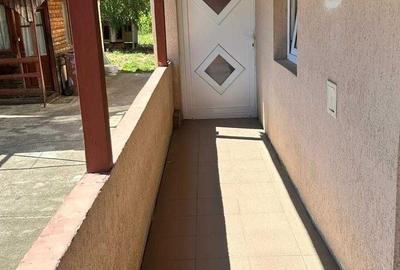 Casă cu 4 camere în Central - 5
