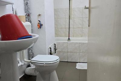 Apartament cu 2 camere decomandat în Complex Studențesc - 1