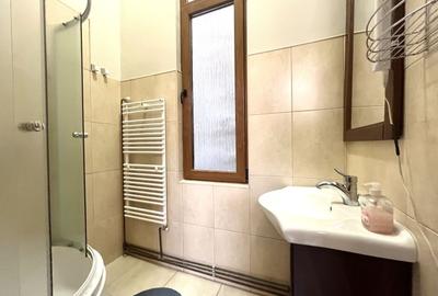 Apartament cu aer nobiliar,  clădire istorică,  zona Unirii - Medicina - 16