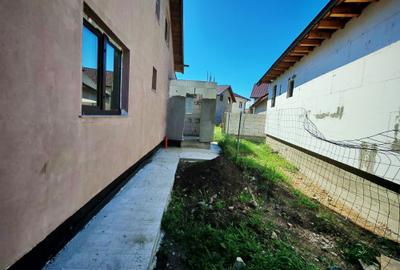 Casă cu 4 camere în Valu lui Traian - 5