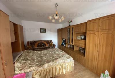 Casă individuală cu 5 camere cu Canalizare în Ultracentral - 2