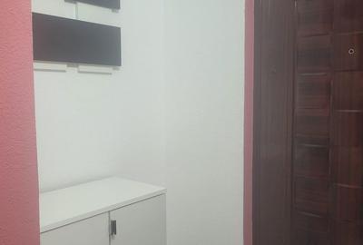 Garsonieră semidecomandată în Girocului - 2