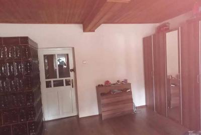 Casă cu 2 camere cu Teren 1440 Mp în Mailat - 3