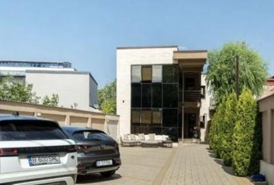 Spațiu comercial, de 282 mp, în Lacul Tei - 2