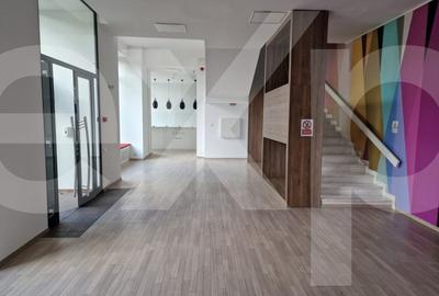 Spațiu comercial, de 303 mp, în Unirii