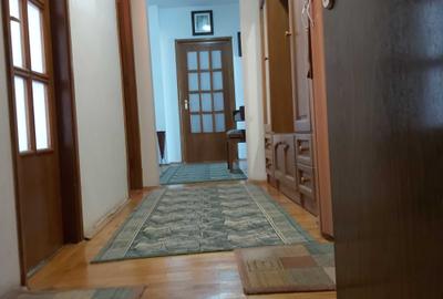 Apartament cu 4 camere decomandat în Exterior Vest - 8