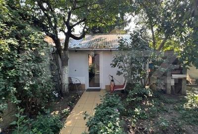 Casa pe strada Corvinilor cu trei apartamente - 5