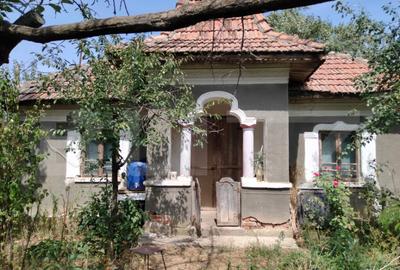 Casa renovabila/demolabila cu 2300 mp teren, Varvor/Bujoru - 1