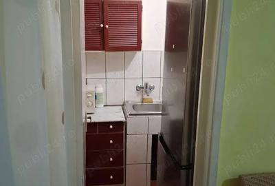 Garsoniera de vanzare