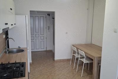 Apartament cu 2 camere decomandat în Careiului - 2