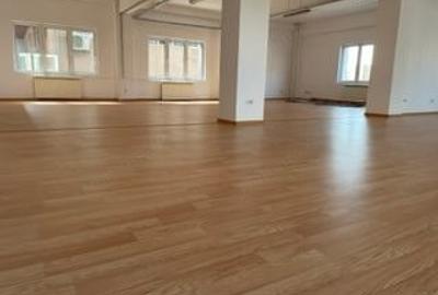 Spațiu comercial, de 156 mp, în Politehnica - 6