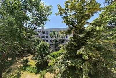 Apartament cu 2 camere decomandat în 1 Decembrie 1918 - 19