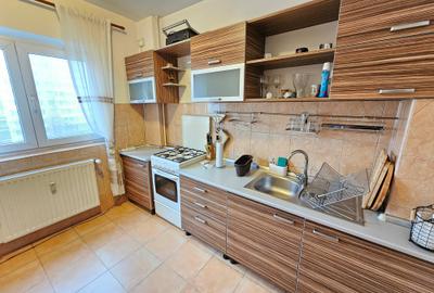 Tineretului/Timpuri Noi/Loc de Parcare/2 Minute Metrou/Ap 2 Cam La Cheie/ - 8