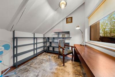 Casă cu 10 camere cu Piscina în Zorilor - 14