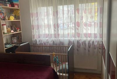 Apartament cu 3 camere semidecomandat în Ozana - 6