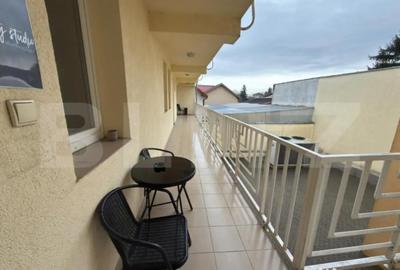 Apartament cu 3 camere decomandat în Central - 1