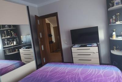 Casă cu 5 camere cu Teren 530 Mp în Central - 2