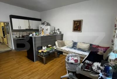 Apartament cu 4 camere semidecomandat, mobilat în Central - 4