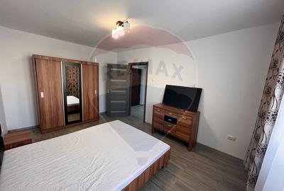 Apartament cu 2 camere de inchiriat- zona ultracentrala- 9 Mai - 2