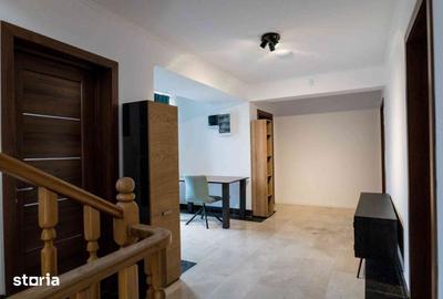 Casă cu Teren 1072 Mp în Central - 11