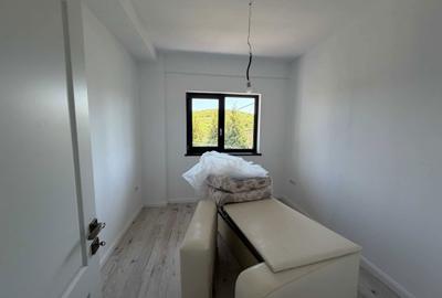 Apartament cu 3 camere decomandat în Central - 8