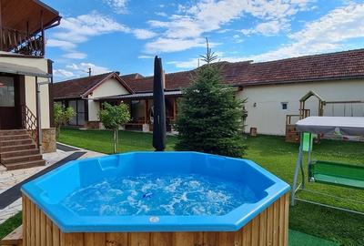 Casă cu 4 camere în Râu de Mori - 2