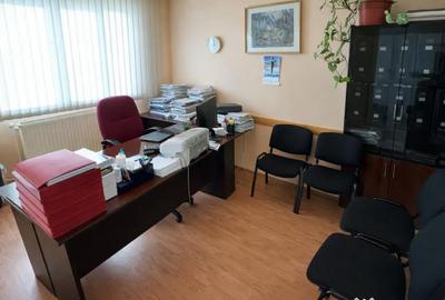 Spațiu comercial, de 126 mp, în Central - 1