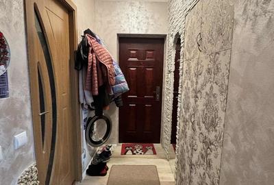 Apartament cu 3 camere decomandat, mobilat în Florești - 2