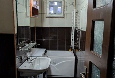 Apartament cu 2 camere semidecomandat în 9 Mai - 3