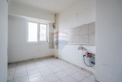 Apartament cu 3 camere decomandat în Pantelimon - 2