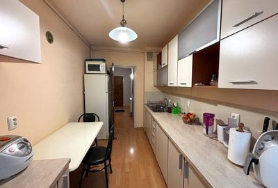 Apartament cu 3 camere decomandat, mobilat în Decebal - 6