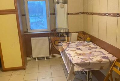 3 camere transformat din 4 , zona Gara, parcare inclusa, centrala gaz - 1