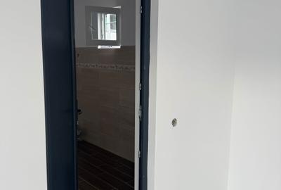 Spațiu comercial, de 50 mp, în Exterior Vest