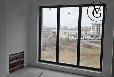 Apartament cu 4 camere în Central - 1
