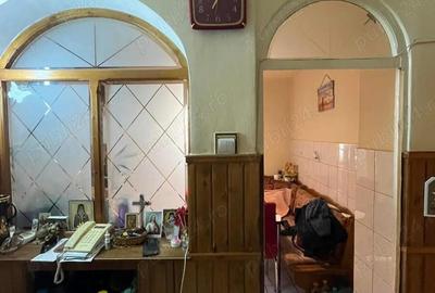 Apartament cu 2 camere decomandat, mobilat în Cantemir