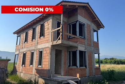 Casă individuală cu 4 camere cu Canalizare în Sud-Est - 1